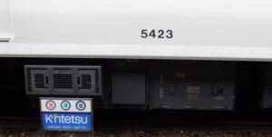 䑕u